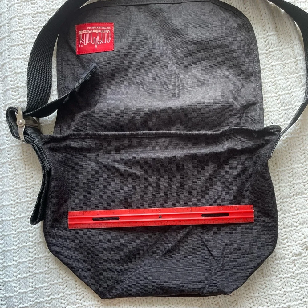 Manhattan Portage Vintage Messenger Black Small